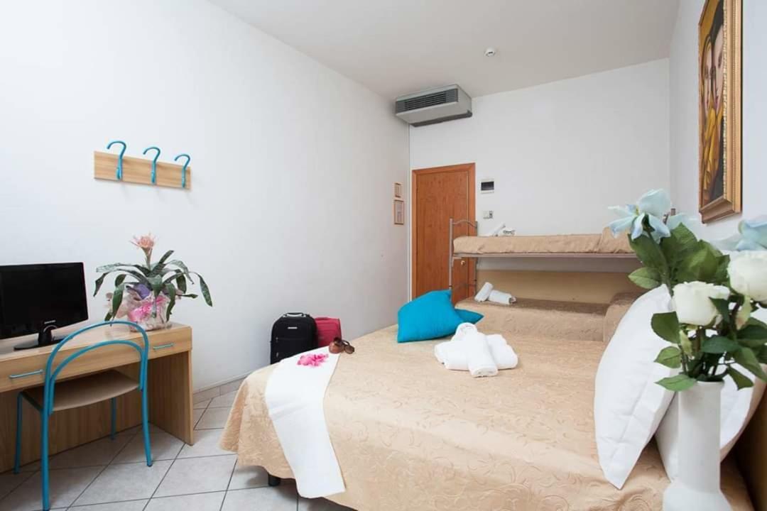 Esperia Hotel